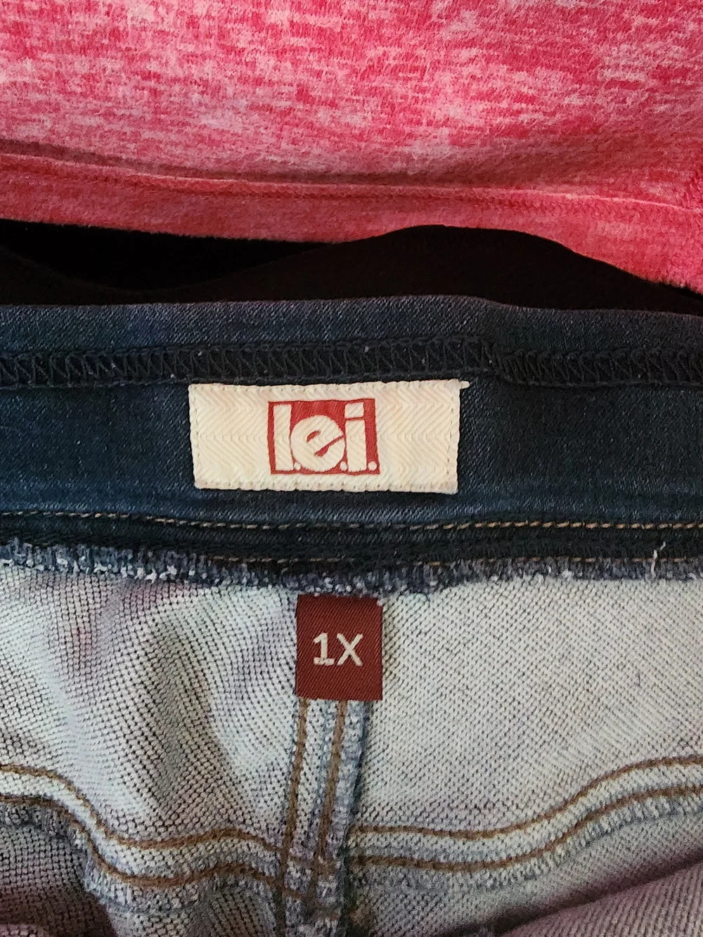 lei Dark Blue Pull-On Ankle-Length Denim Jeans
